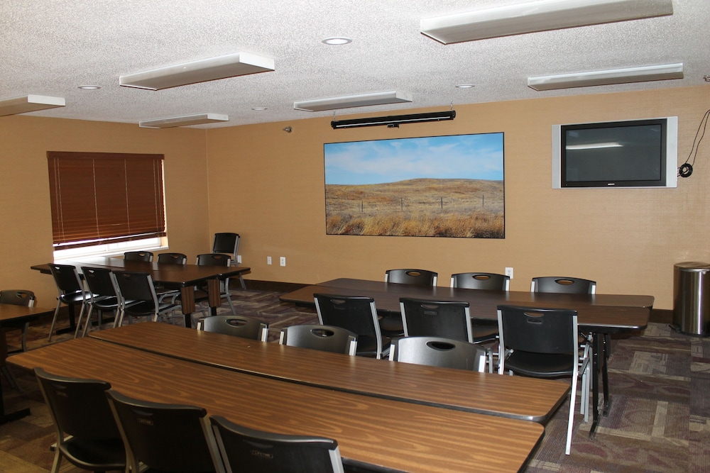 New Victorian Suites 56/66