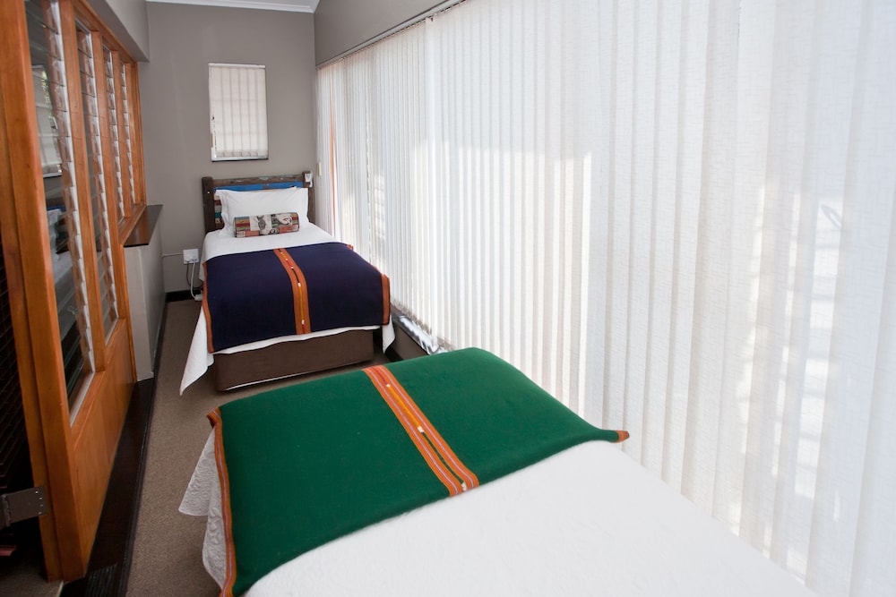 Miles B B Guesthouse 22/41