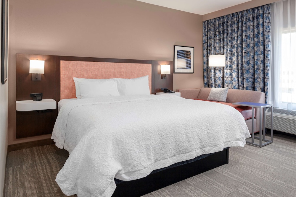 Hampton Inn Suites Overland Park South Ks 11/44