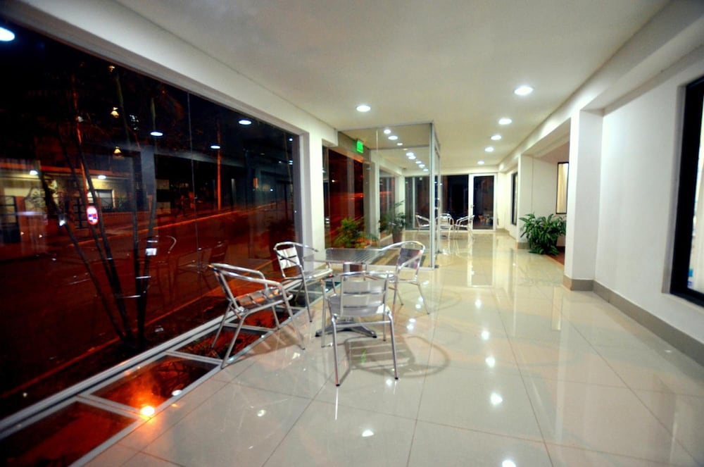 HOSTERIA CASA BLANCA IGUAZU 33/35