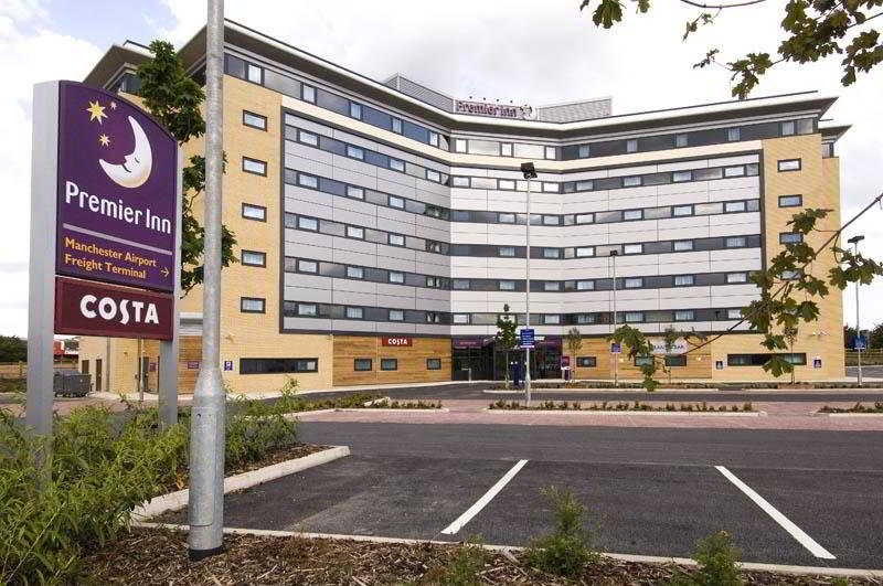 Manchester Airport Lodge