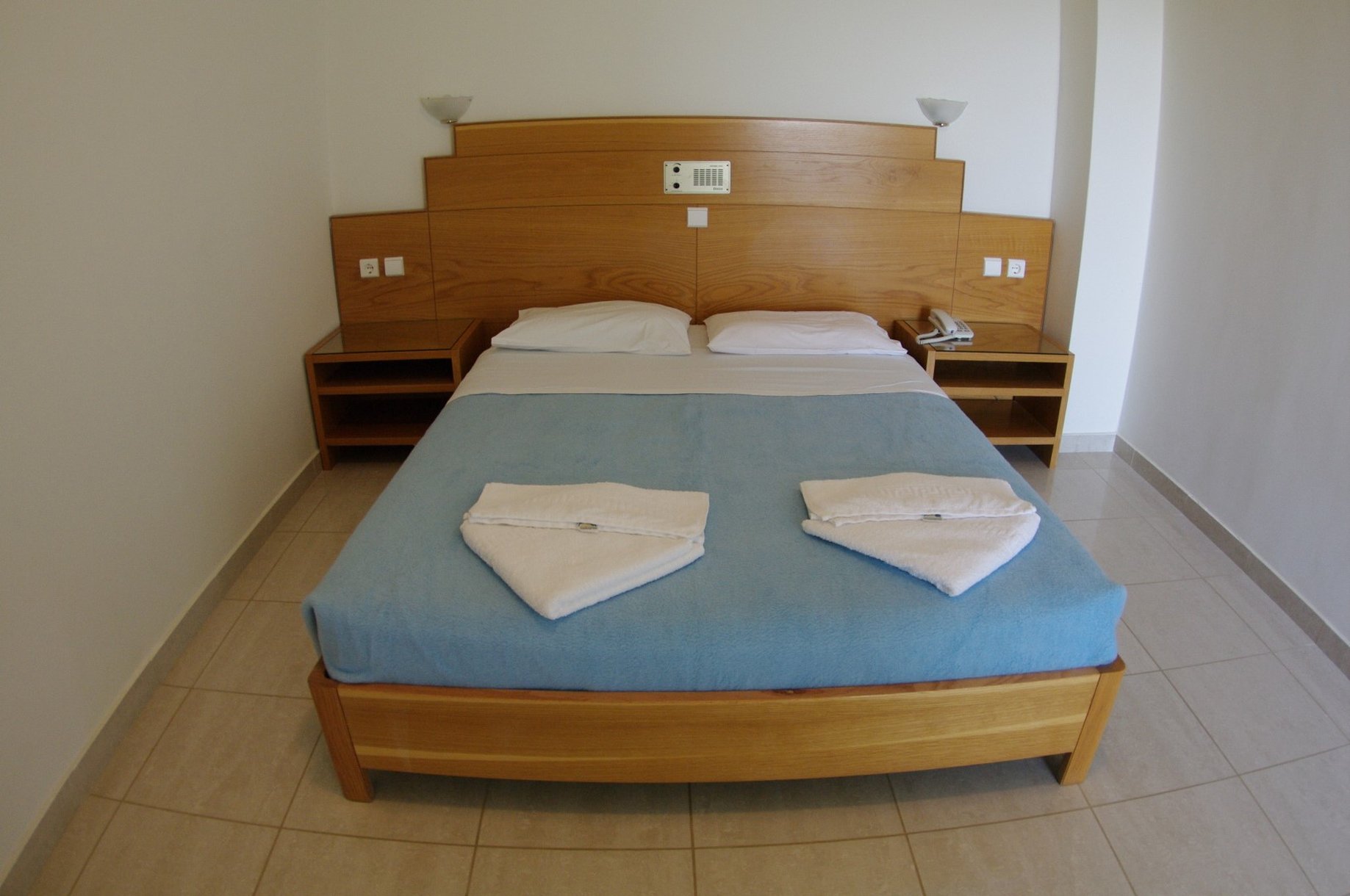 Eleftheria Hotel 26/42