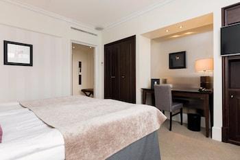 1 BEDROOM, SUPERIOR, DOUBLE OR TWIN BED