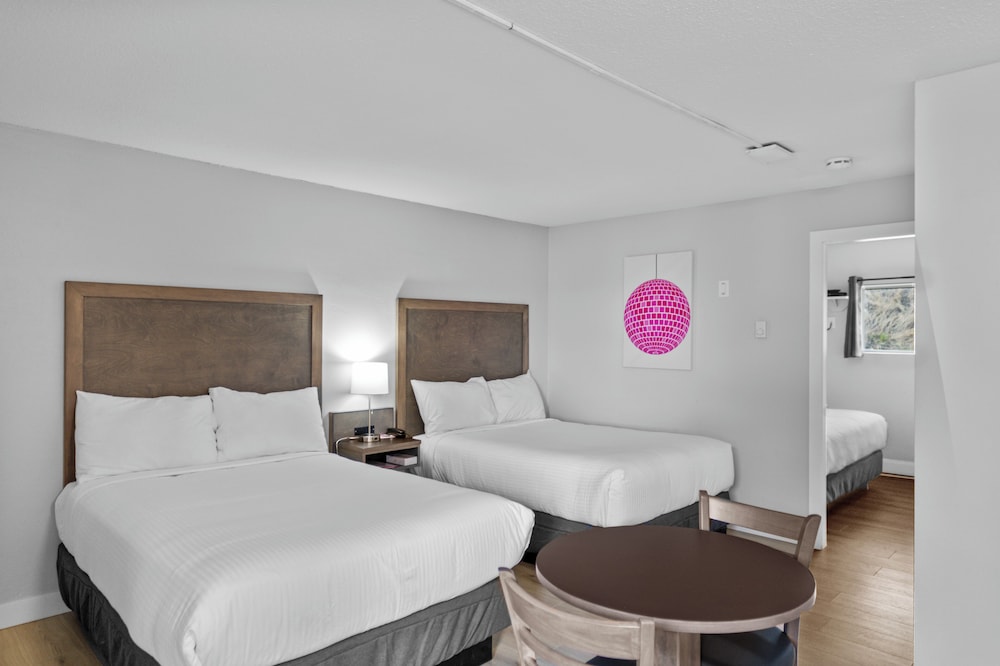 The Vista Inn 19/60