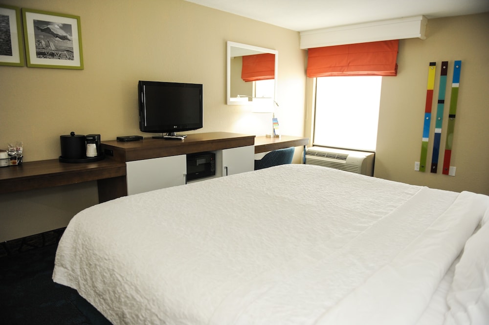 Hampton Inn St. Augustine US1 North 7/47
