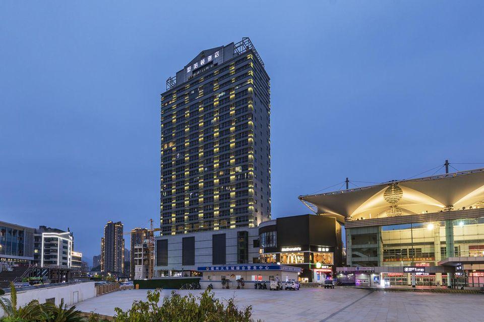 Manhadun Hotel 1/42