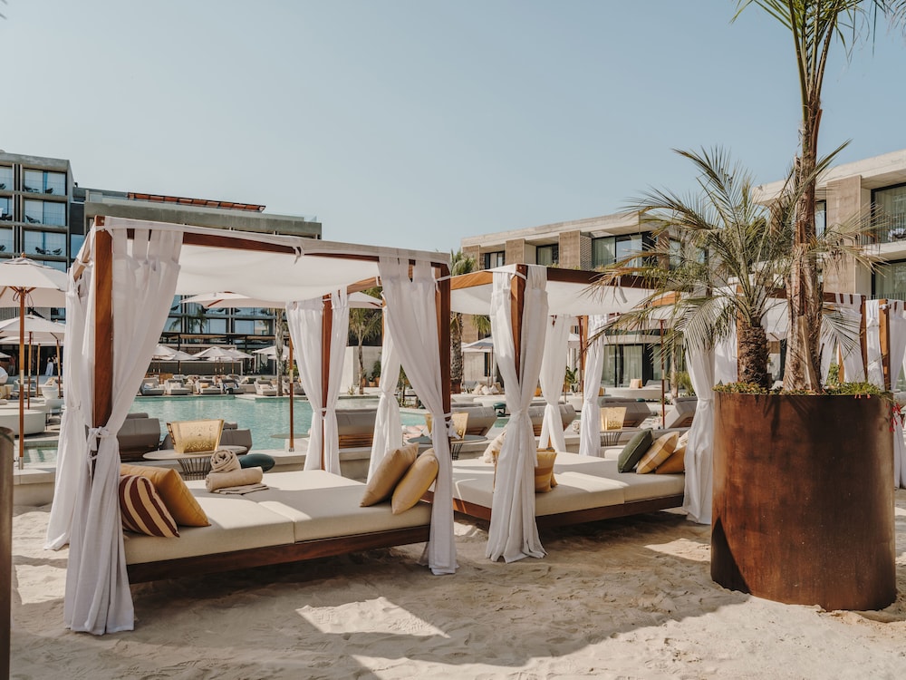 Bonito Ibiza by NCALMA Hotels 87/93