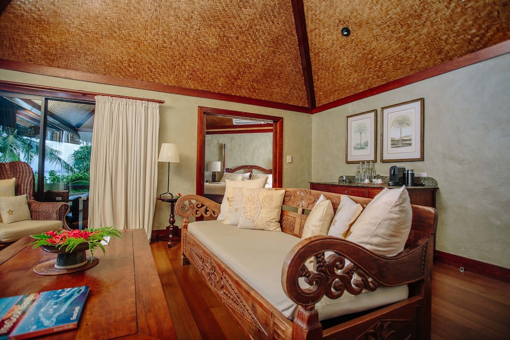 Pacific Resort Aitutaki 17/23
