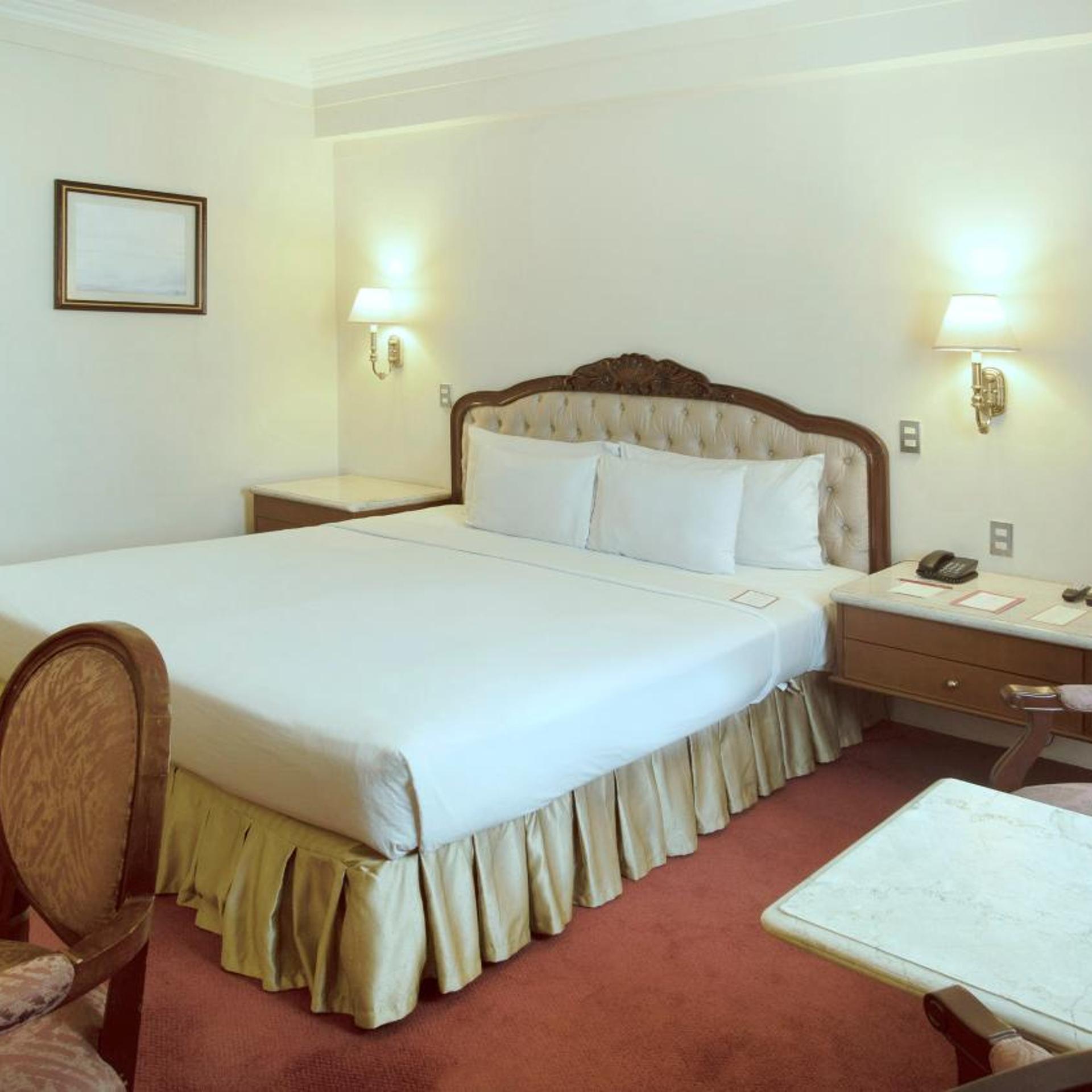 Deluxe, Single Bed