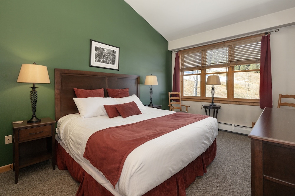 Zephyr Mountain Lodge 21/50