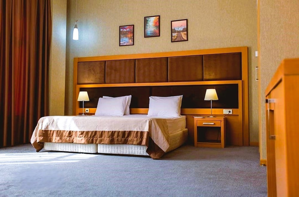 GM City Hotel 21/50