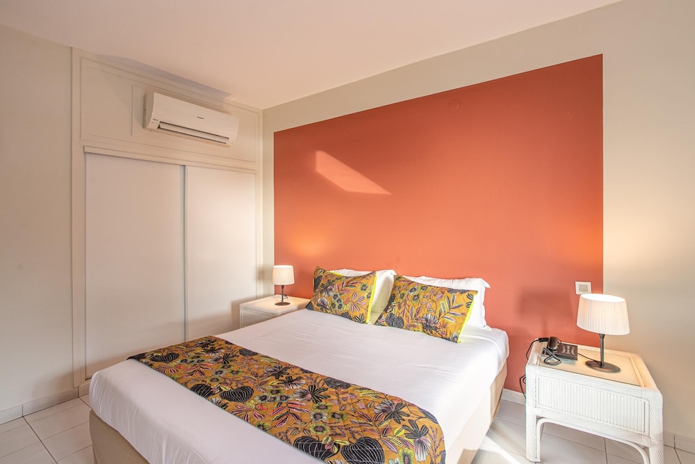 Standard, Double Bed, Sea View, No Elevator, Balcony