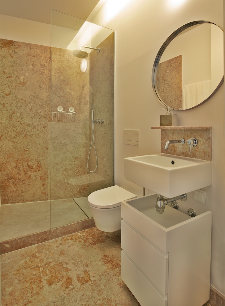 Lisbon Five Stars Apartments Combro 7 50/50