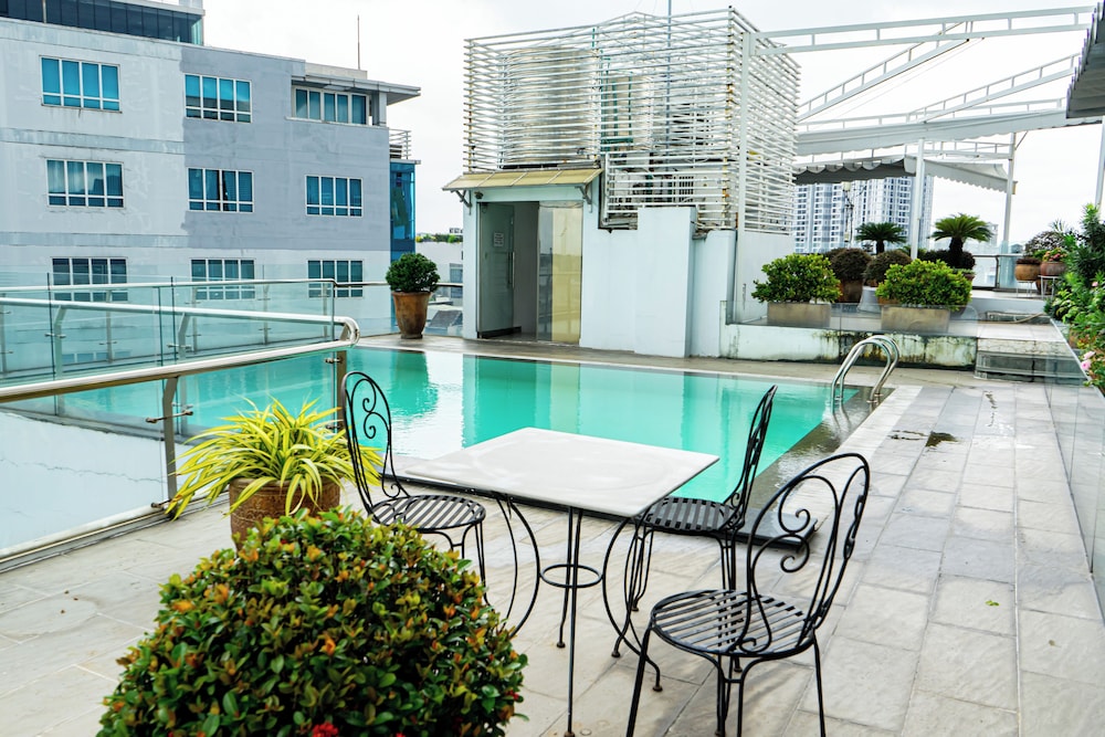 Ciao Saigon Hotel Spa 65/72