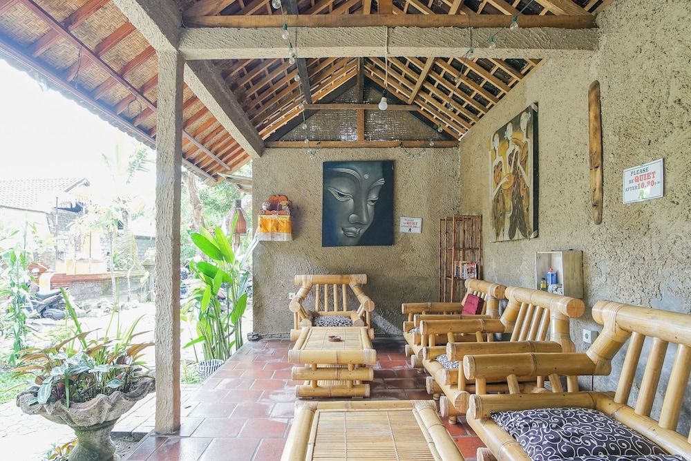 Padi-Padi Backpackers Home 34/50
