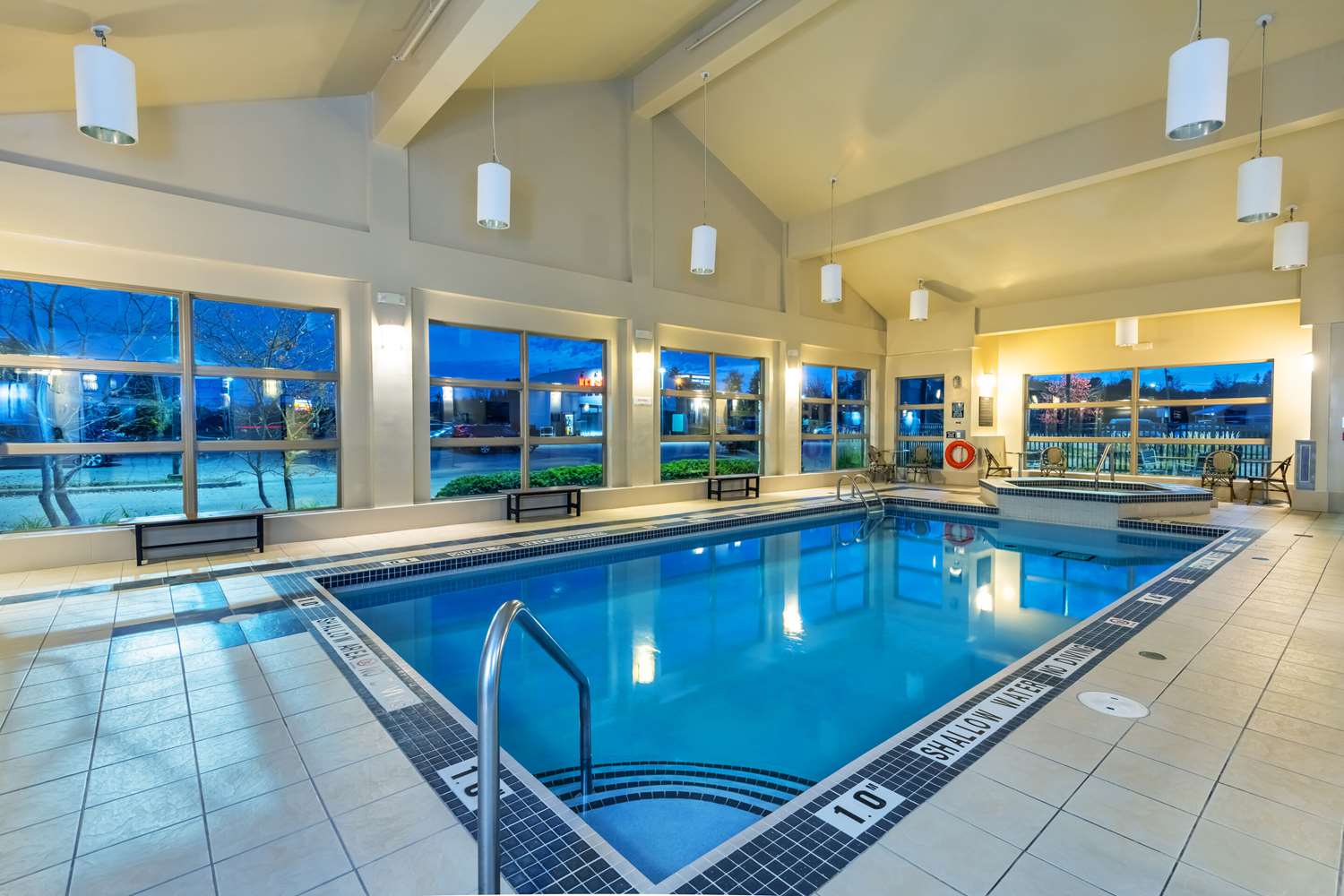 Quality Inn and Suites Petawawa 7/28