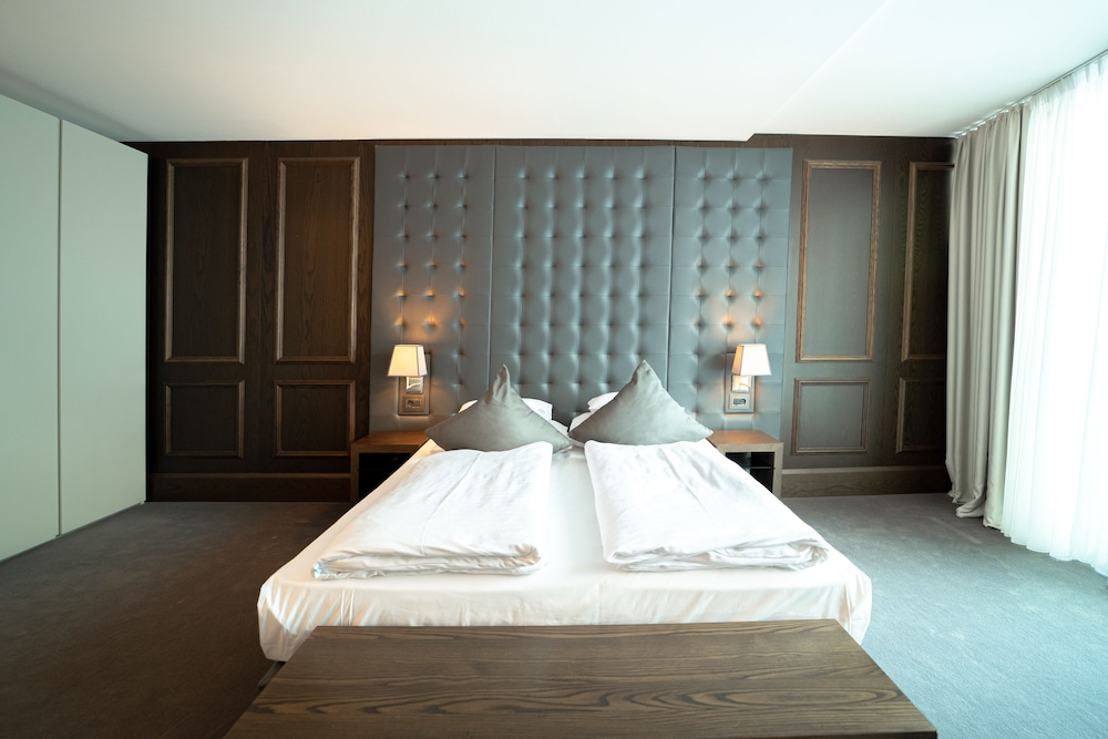 HOTEL & SPA WULFENIA 11/66