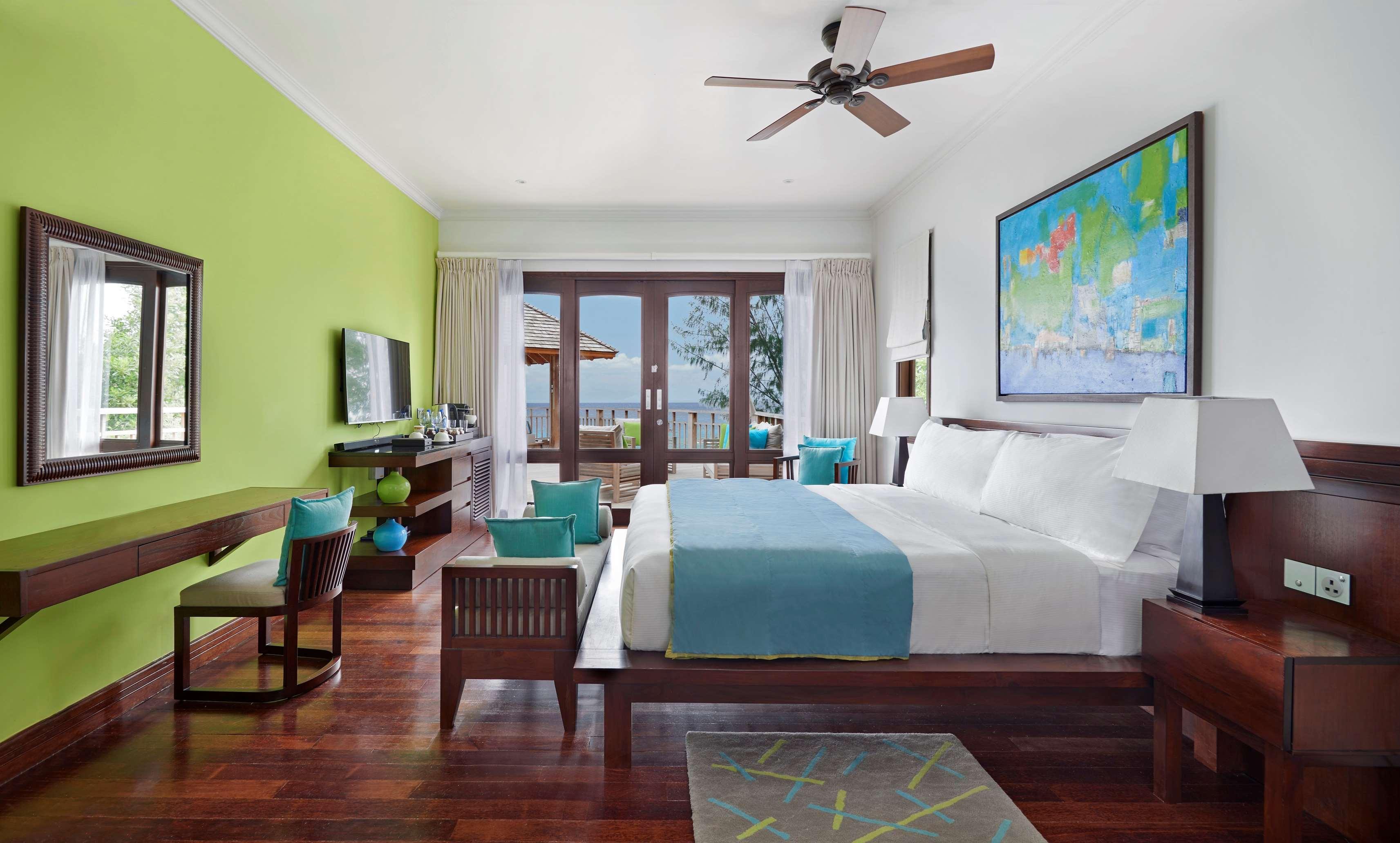 2 Bedrooms, Pool, Villa, Ocean Front