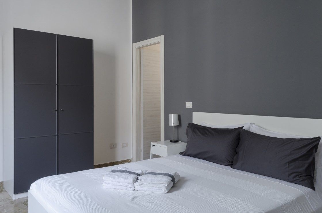 ROOM, TRIPLE