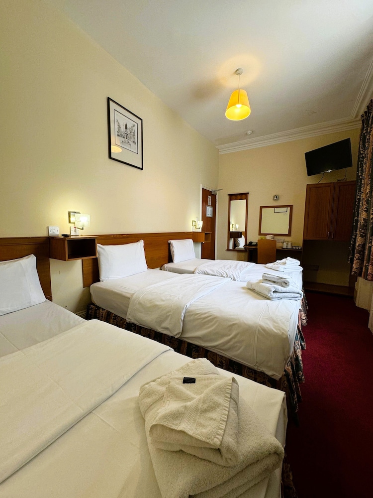 Bridge Park Hotel 22/65