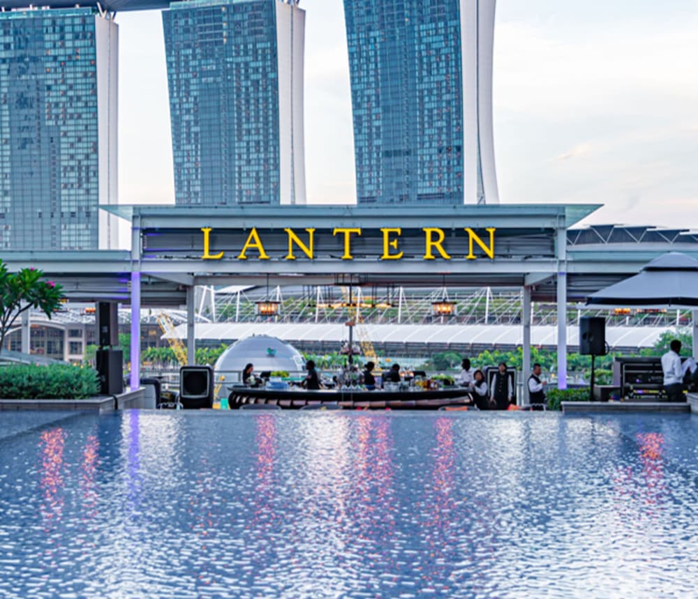 The Fullerton Bay Hotel Singapore 6/79