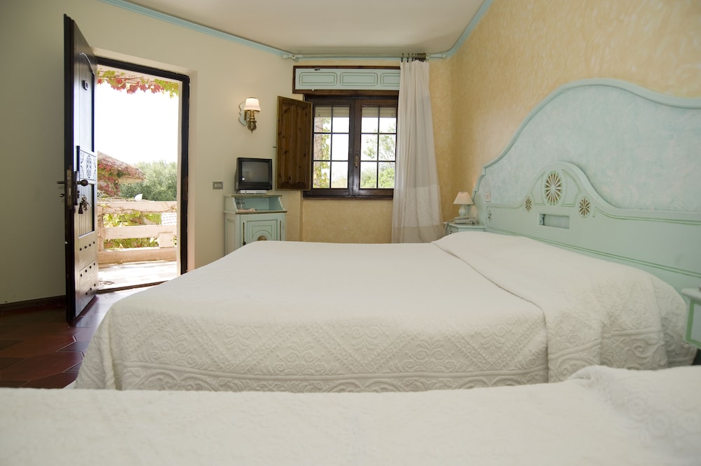 Hotel Costa Dorada 12/53
