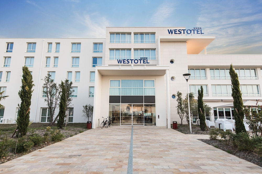 Westotel Tours Val De Loire 1/50