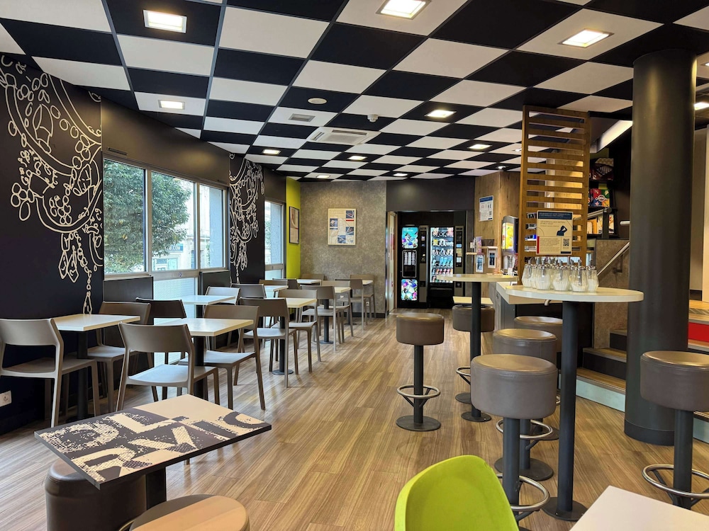 Ibis Budget Angouleme Centre 42/54