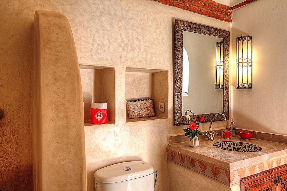 Riad Carina 72/75