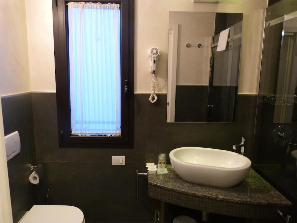 Hotel Joli 25/68