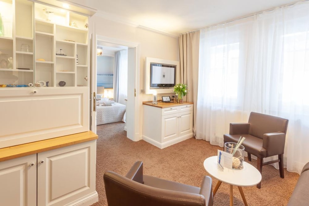 Hotel Vier Jahreszeiten Binz 33/50