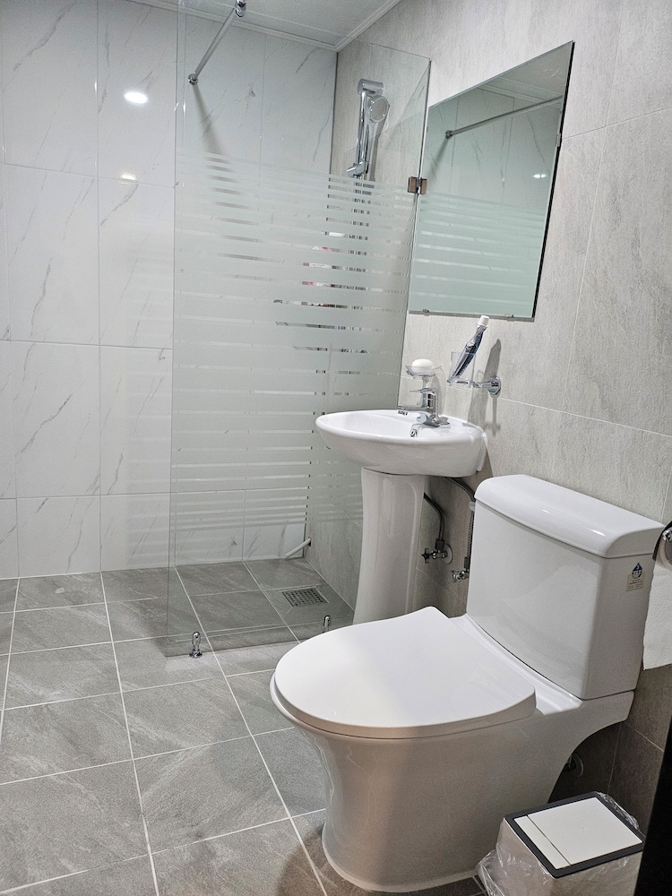 Mokpo White Windmill Guesthouse 42/43