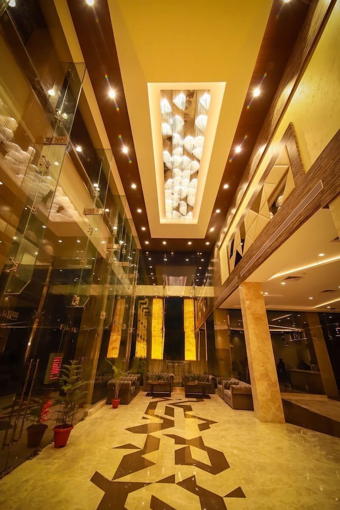 Ramada by Wyndham Aligarh GT Road 25/51