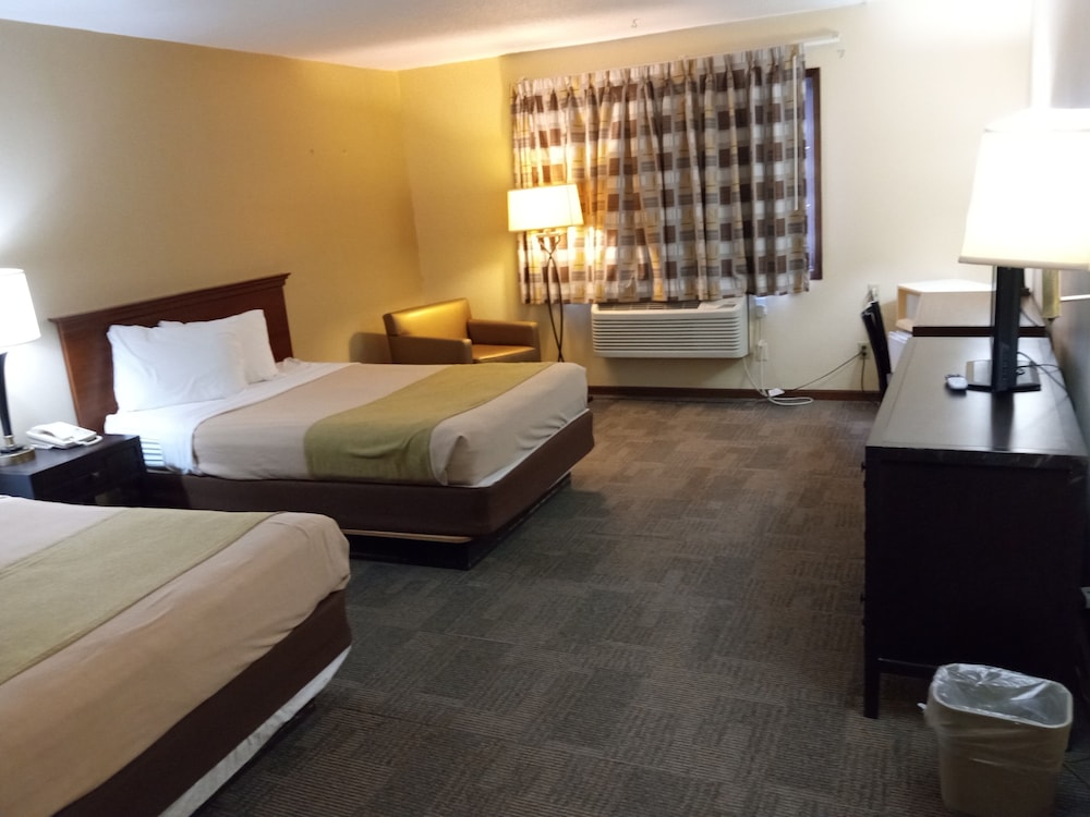 Americas Best Value Inn Webster City 17/53