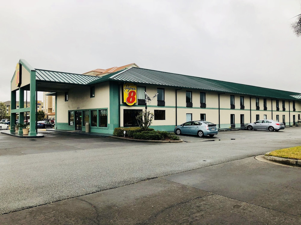 Super 8 By Wyndham Valdosta Conf Center Area 3/37