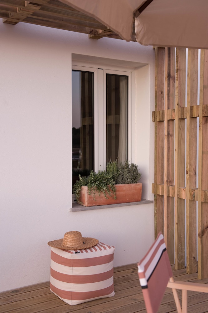 Craveiral Farmhouse by Belong Staying & Feeling 7/38