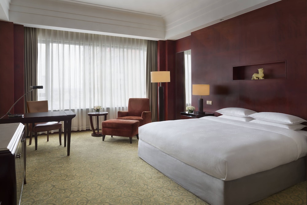 Courtyard By Marriott Shanghai Fengxian 13/41
