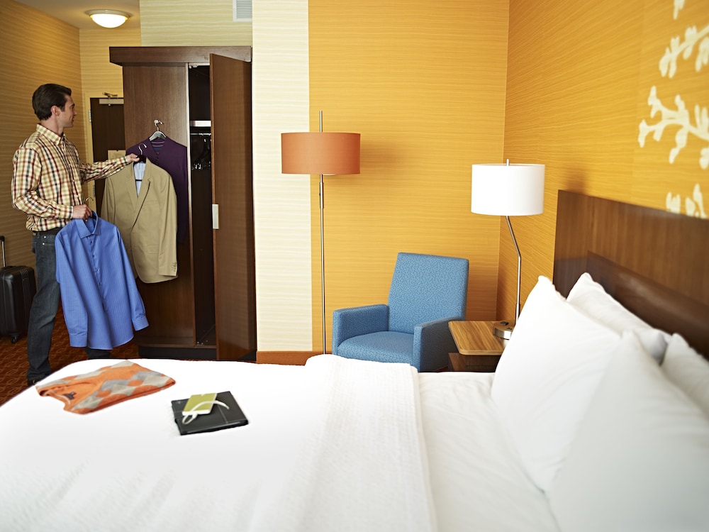 Fairfield Inn & Suites By Marriott Phoenix Tempe/Airport 15/51