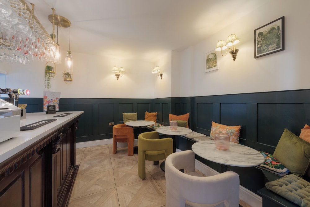 Florence House Boutique Hotel 30/48