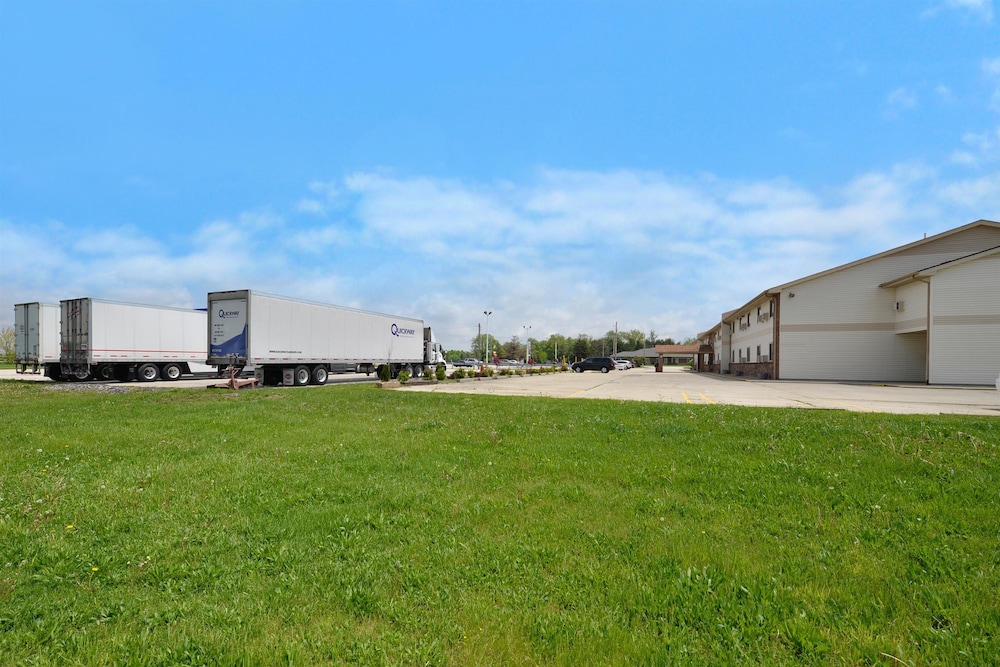 Americas Best Value Inn Decatur Il 1/32
