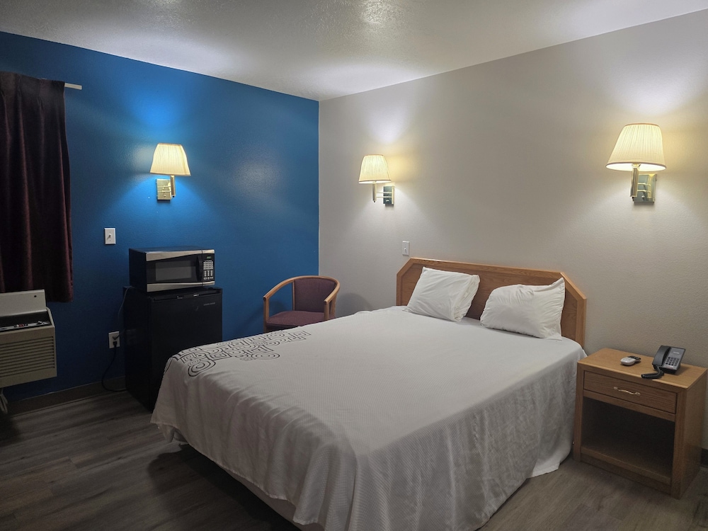 Economy Inn 23/60