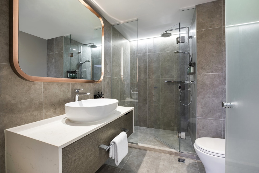 Crowne Plaza Hotel Melbourne 19/72