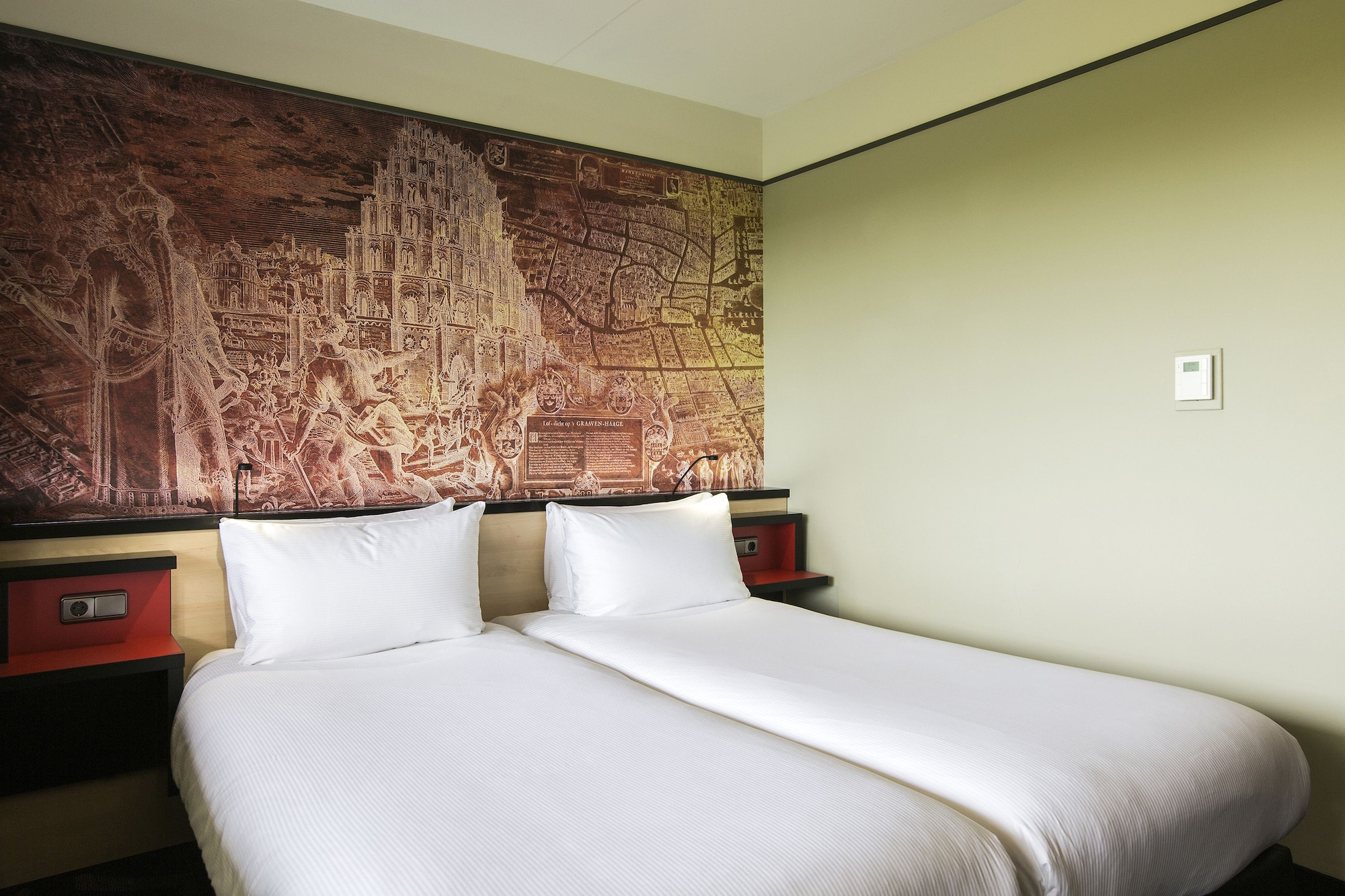Comfort Room 1 Twin Bed