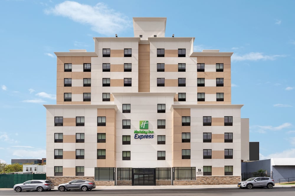 Holiday Inn Express Jamaica - Jfk Airtrain - Nyc 1/50