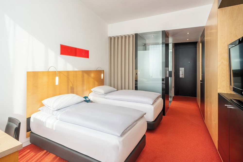 Innside By Melia Dusseldorf Seestern 20/61