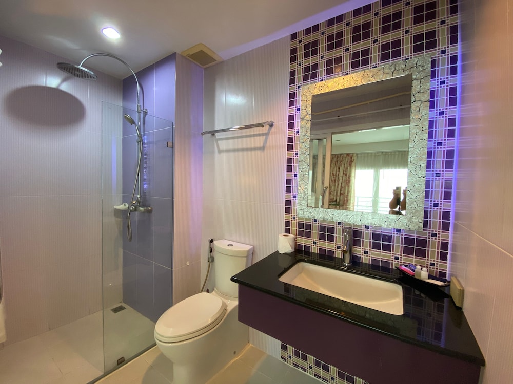 Access Inn Pattaya 58/61