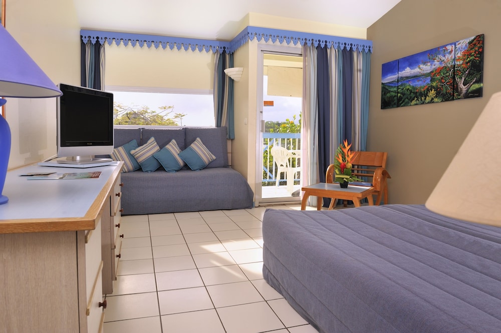 Carayou Hotel Spa 30/68