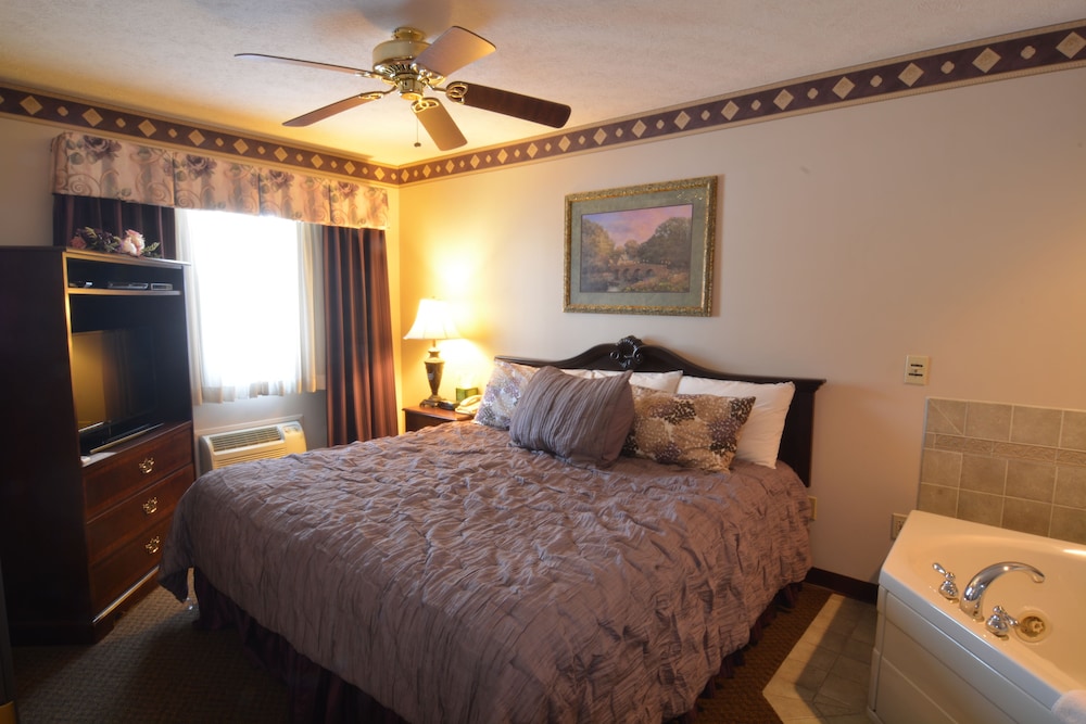Hearthstone Inn & Suites 14/65