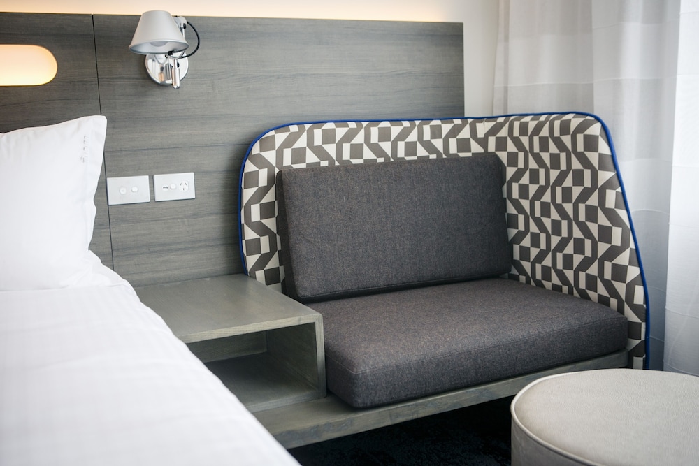 Holiday Inn Express Sydney Macquarie Park 28/54