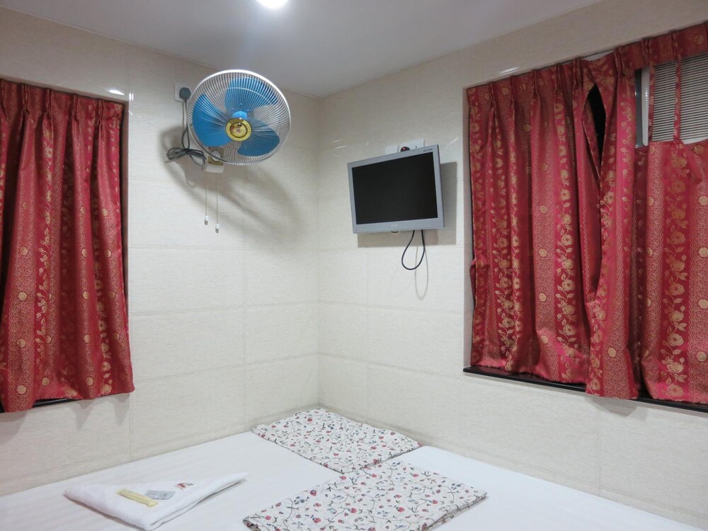 Cebu Hostel 50/64